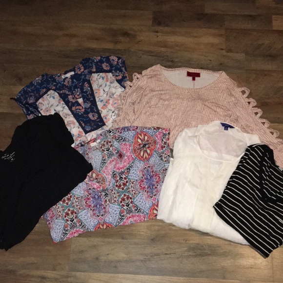 Women’s 6 Top/ Shirt Bundle Size Med 8/10 Office Casual Semi Mystery Deal Lot - Picture 1 of 8